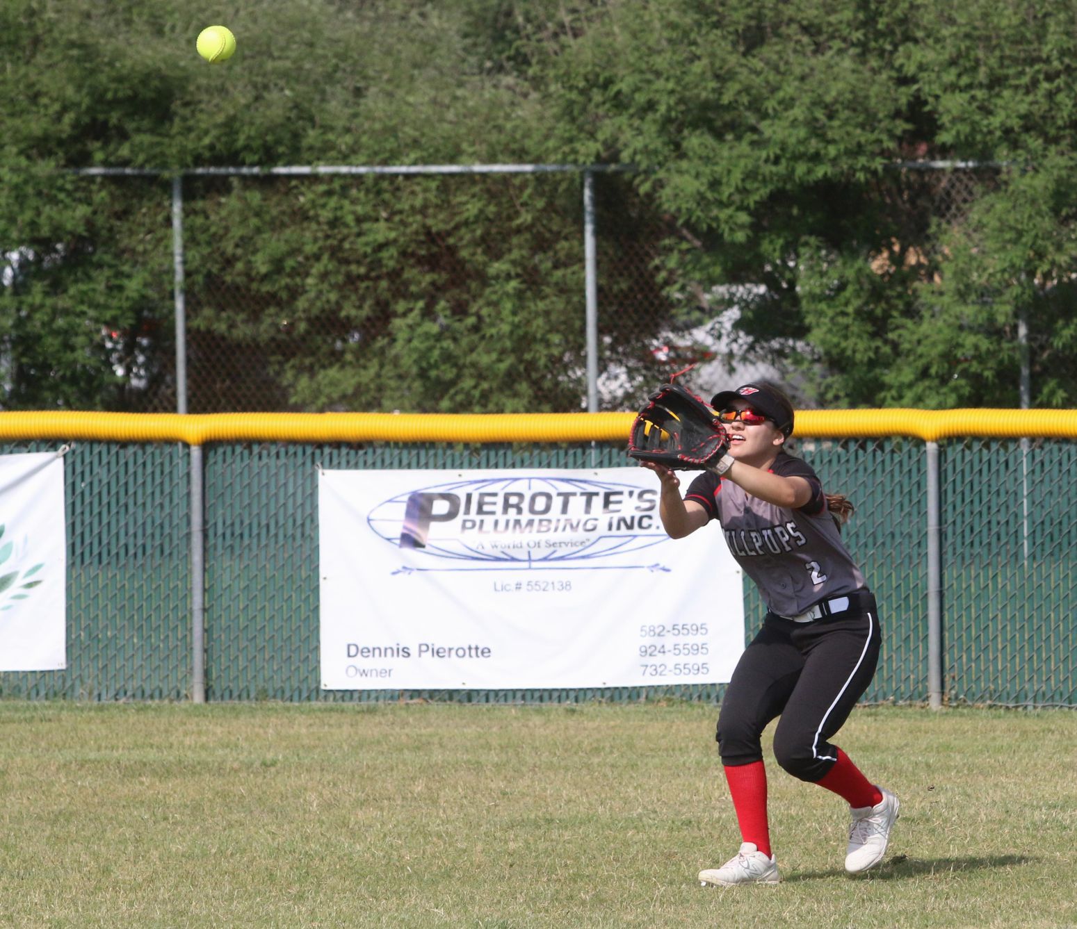 Bullpups use big sixth inning to reach semifinals